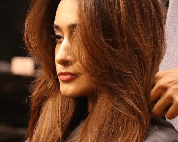 Hollywood glam makeup